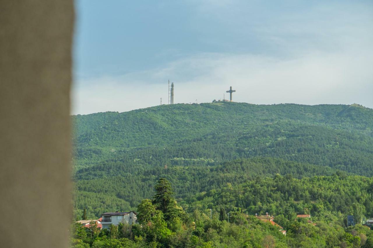 • Charming ǀ Near City Mall ǀ 1Br • Apartman Szkopje Kültér fotó